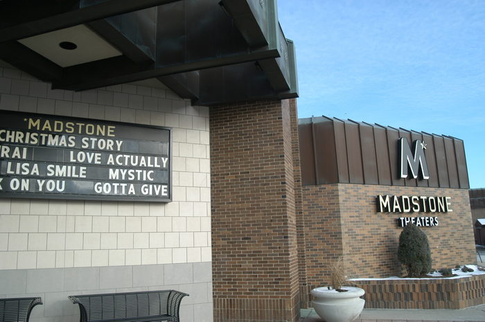 Village 7 Theatres (Briarwood Dollar Movies 4) - Dec 2003